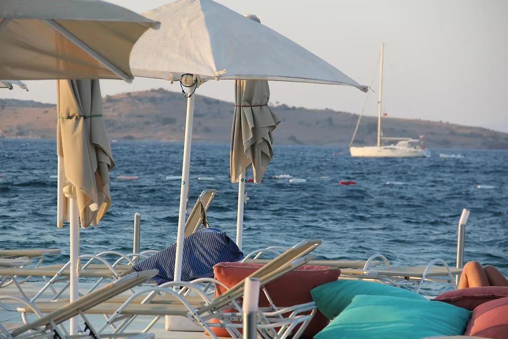 Golkoy Suites Göltürkbükü 0*,